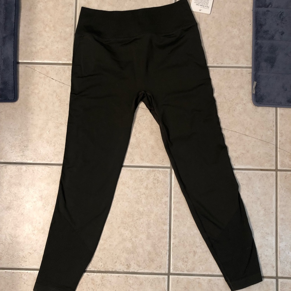 Lululemon Ebb to Street Tight size 10